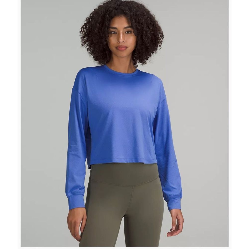 lululemon athletica Blue Long Sleeve Tee